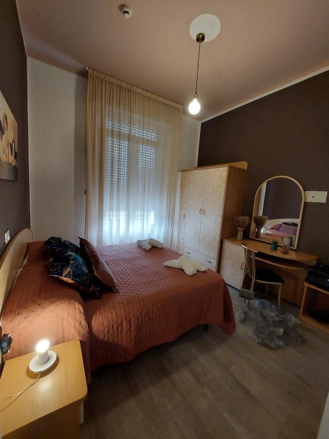 Maison Des Roses Hotel